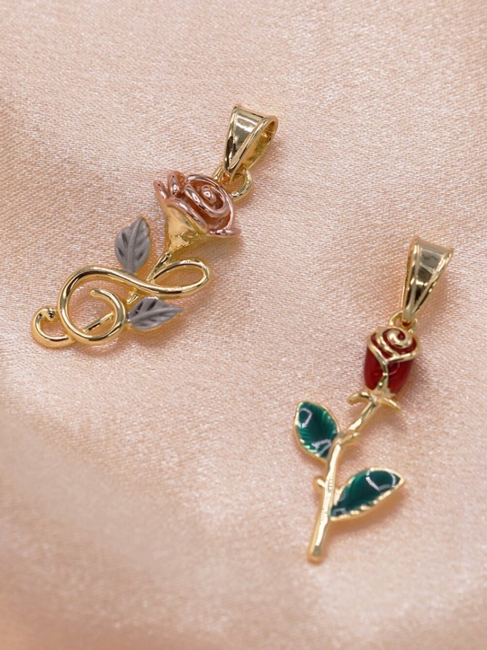 925 Sterling Silver Roses Pendant Charm